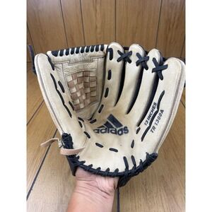 Adidas‎ TR 1300A Baseball Glove 13 Inches Right Hander Leather